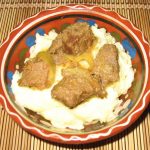 Горшочки с картошкой и мясом в духовке (без майонеза)