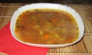Суп с гречкой и томатным соком