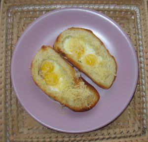 Яичница в хлебе